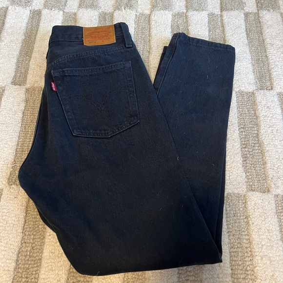Levi’s 501 Skinny Jeans - Picture 4 of 7